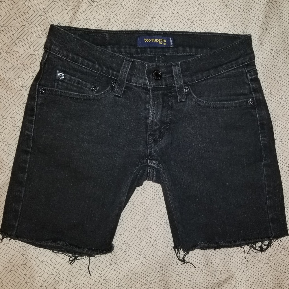 Levi's too superlow 524 cut off shorts